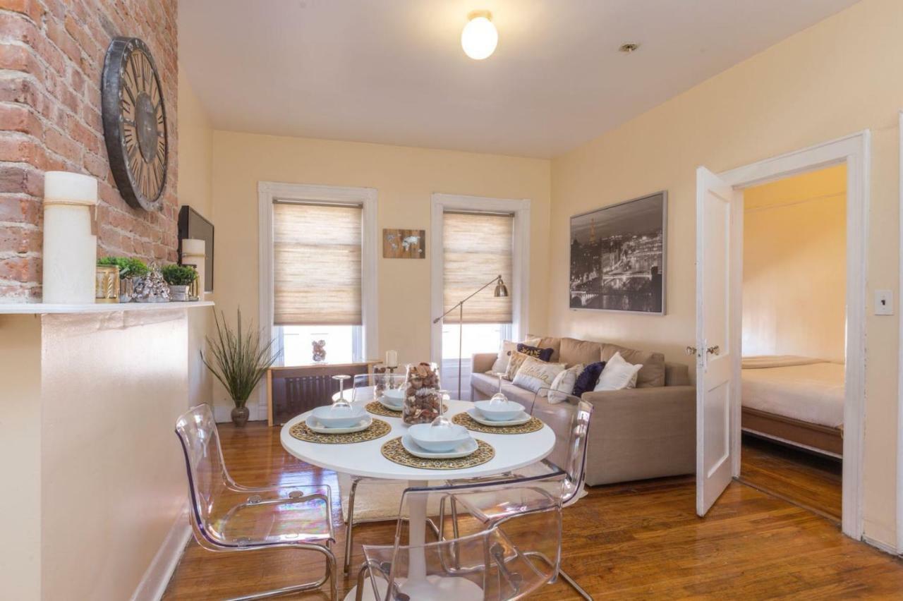 Lavish 3 Bedroom Apt In Williamsburg!! Нью-Йорк Екстер'єр фото